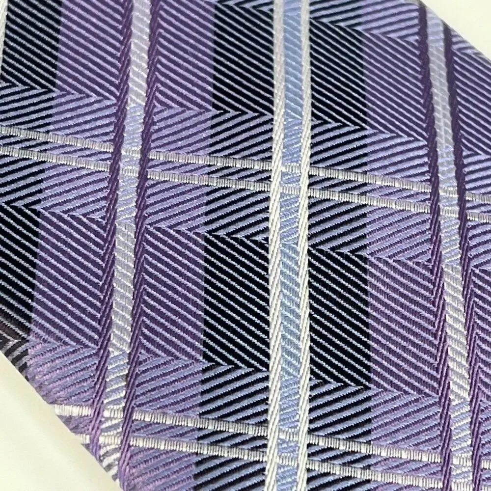 Bill Blass Essentials Tartan Plaid Print Mens Neck Tie Purple Grey